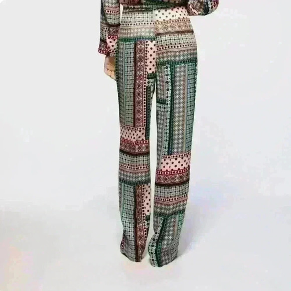 ZARA PRINTED PALAZZO TROUSERS size XS  NWOT - Picture 3 of 10